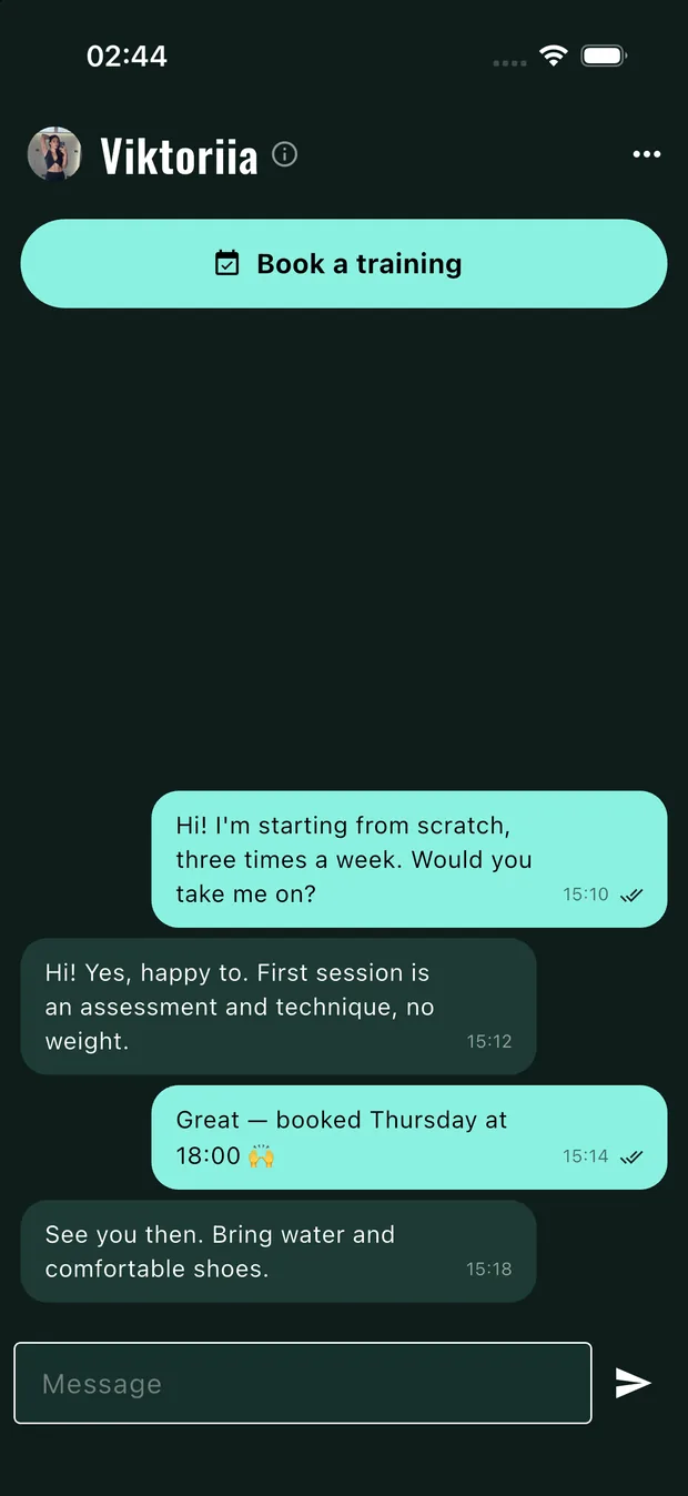 A conversation with a trainer in the Fitkolo app